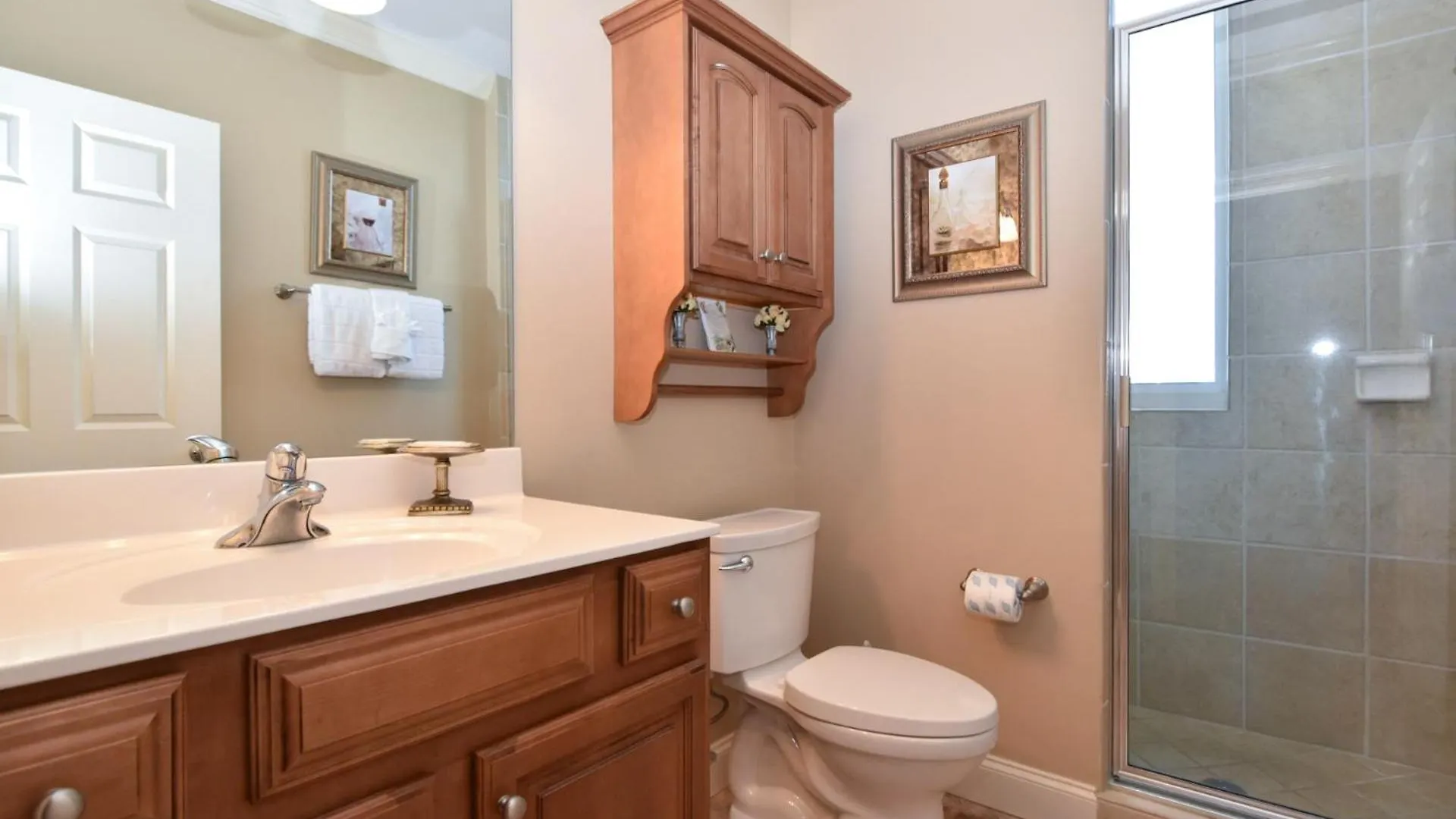 Silver Beach Towers W1703 Destin Apartment